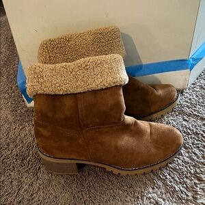 Suede  sherpa Boots size 10